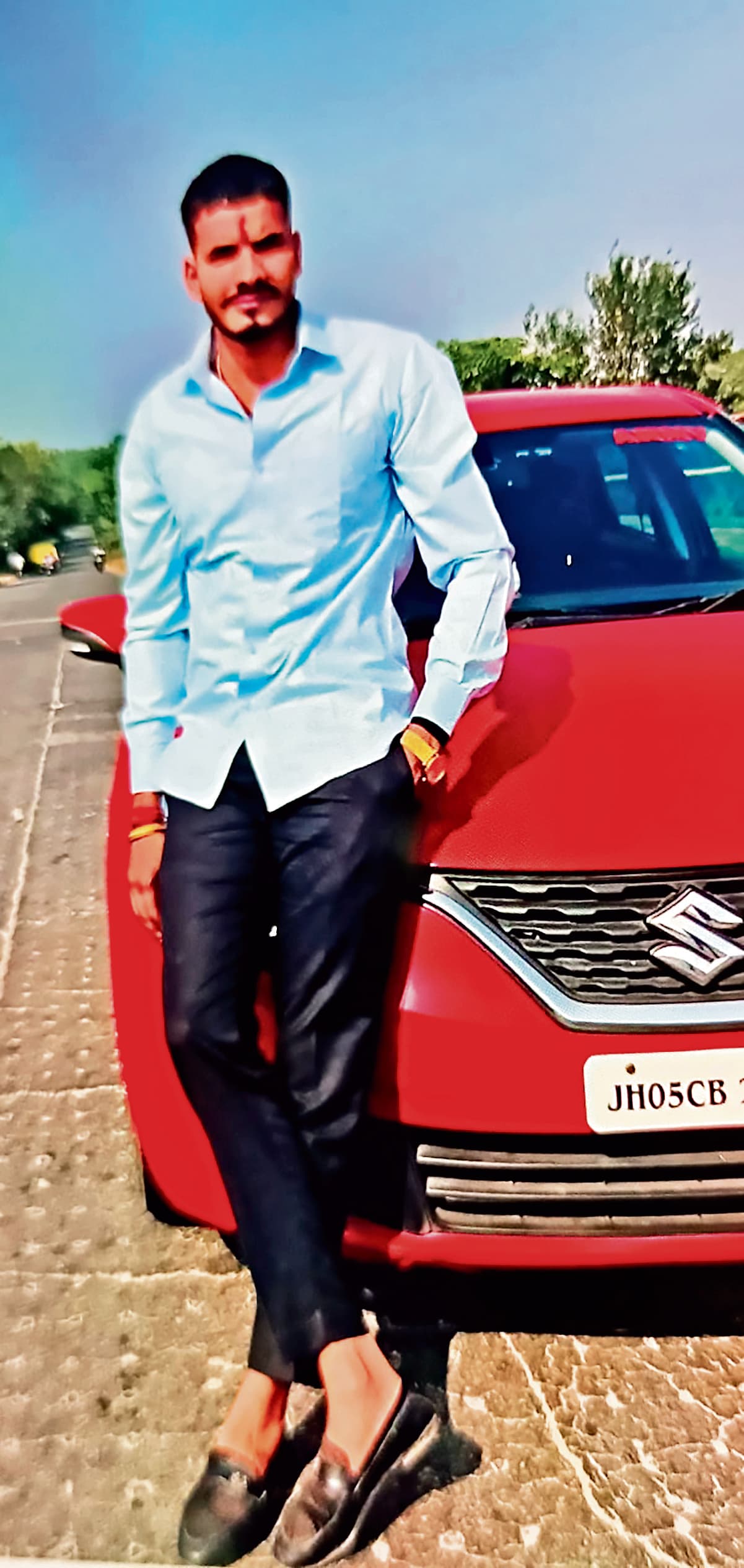 Jamshedpur News : परसुडीह गोलीकांड : नेहाल तिवारी और समीर की तलाश में कोलकाता में पुलिस का छापा