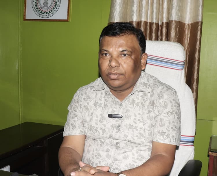 Dhanbad News: एक सितंबर से इ-लॉटरी से होगी शराब दुकानों की बंदोबस्ती