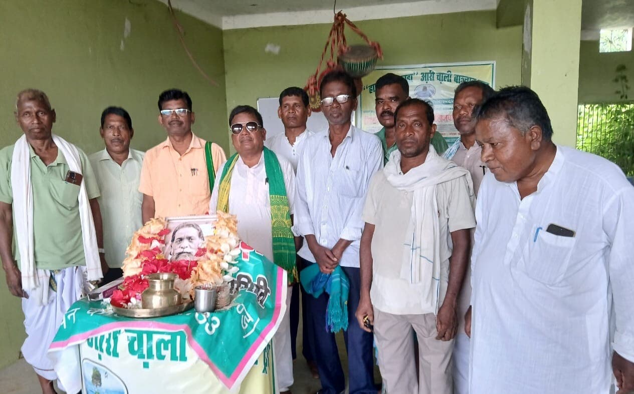 विश्व आदिवासी दिवस पर शिबू सोरेन के जीवन व संघर्षों पर चर्चा