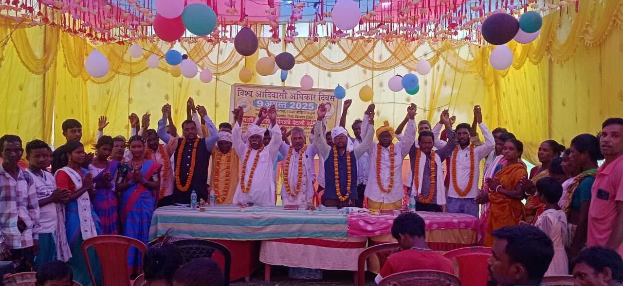 आदिवासी भाषाएं हैं डेंजर जोन में