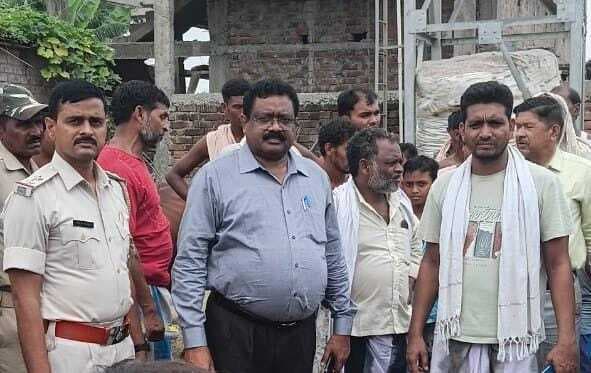 गंगा के पानी में नहाने के दौरान बालक की मौत