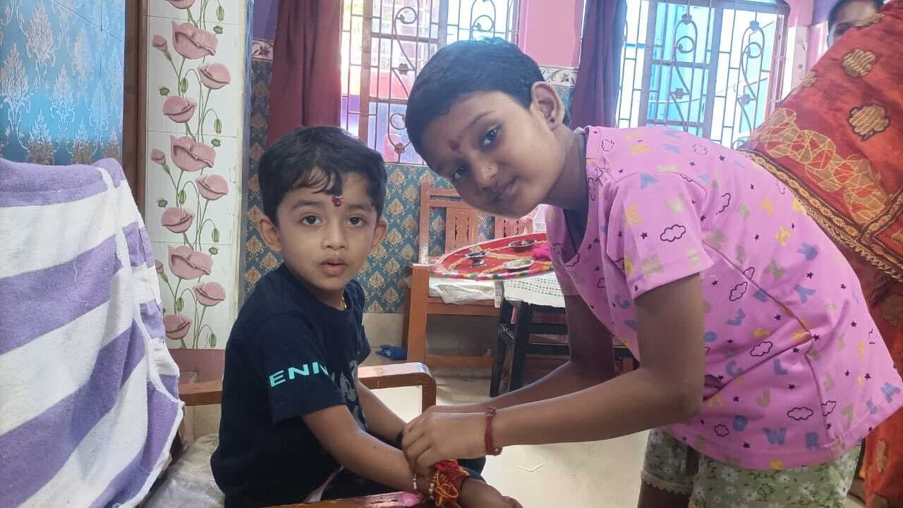 जिले में मनाया गया भाई बहन के अटूट प्रेम का पर्व रक्षाबंधन