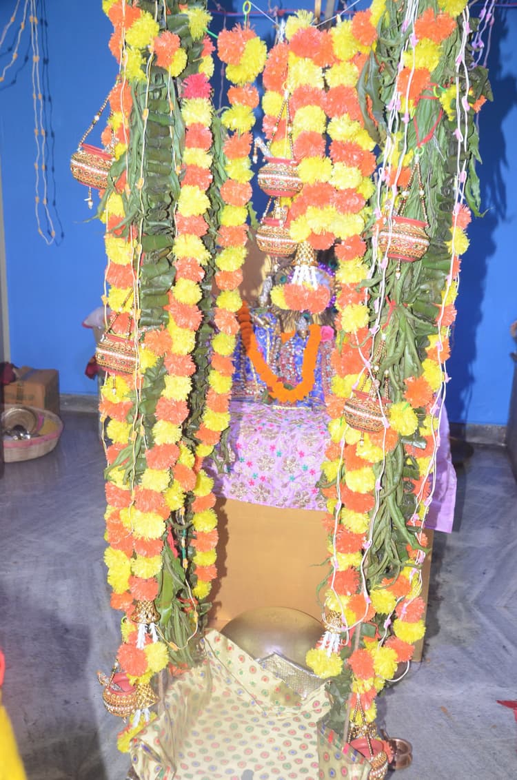 Deoghar News : बाबा मंदिर में झूलनोत्सव का समापन