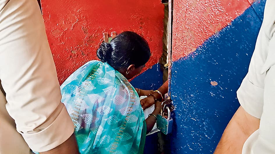 Gaya News : केंद्रीय कारा में राखी के रंग, भावनाओं से भीगे रिश्तों की झलक