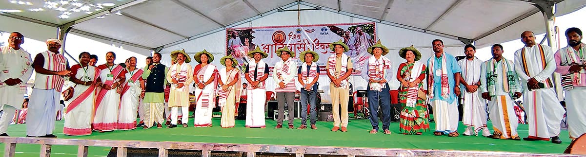 Chaibasa News : आदिवासी भाषा व लिपि का संरक्षण हो