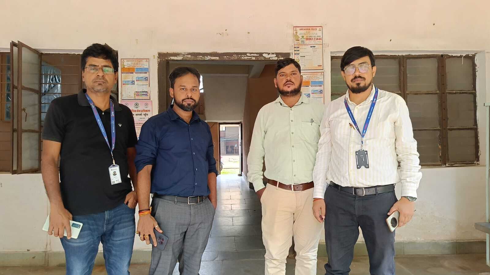 East Singhbhum News : आरबीएल फिनसर्व लि के कर्मियों से मारपीट व धमकी की शिकायत