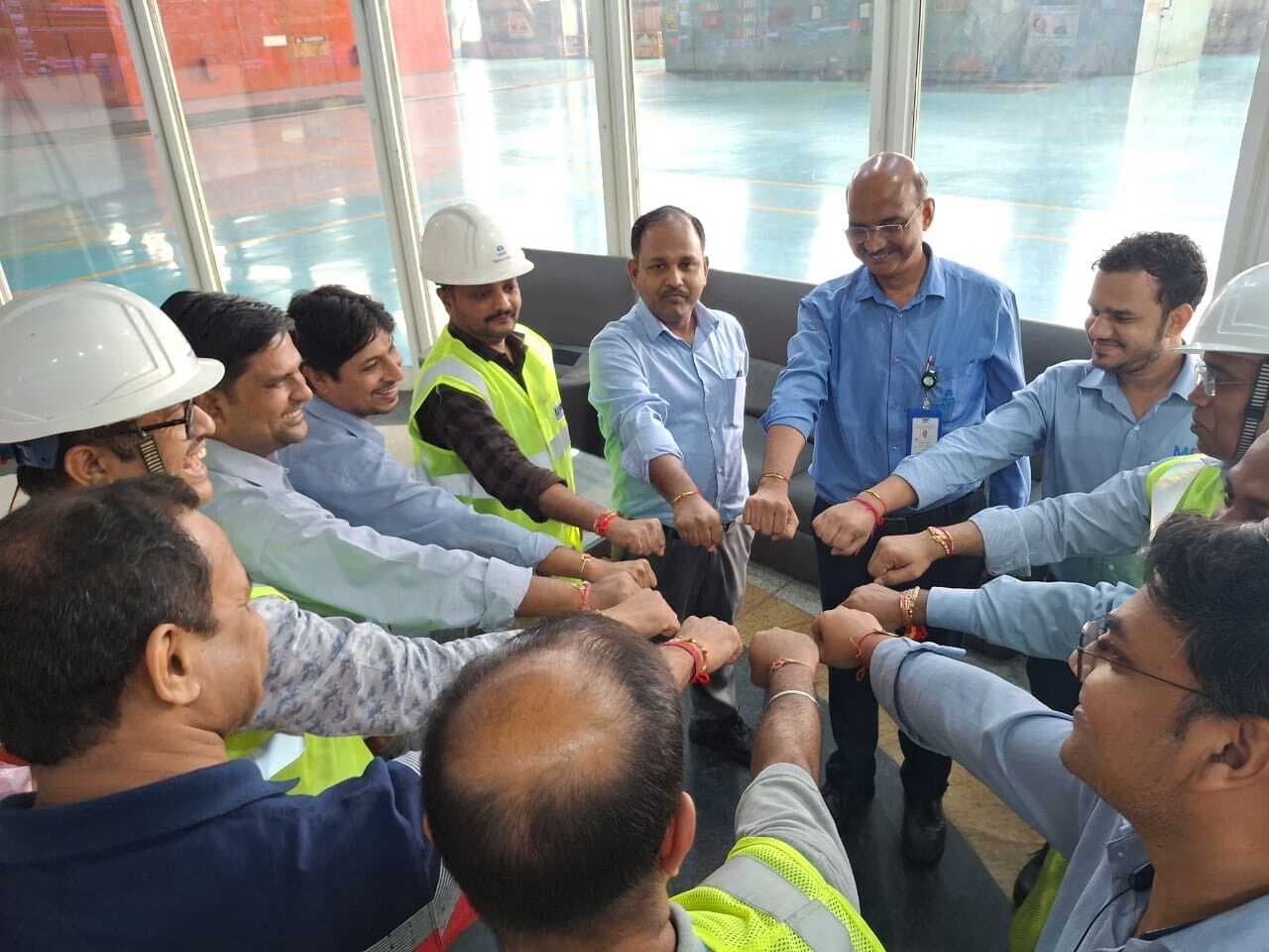 Dhanbad News : एमपीएल में रक्षा बंधन पर प्रेरक कार्यक्रम