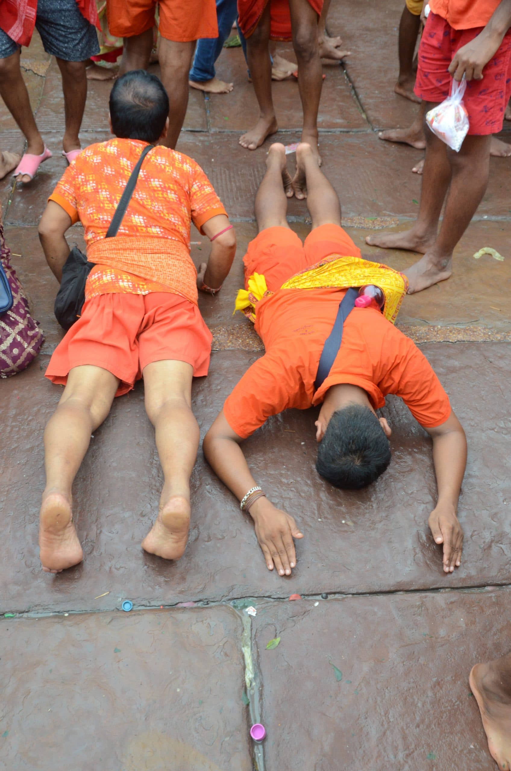 Deoghar News : भादो मेला शुरू, पहले दिन 80 हजार भक्तों ने की स्पर्श पूजा