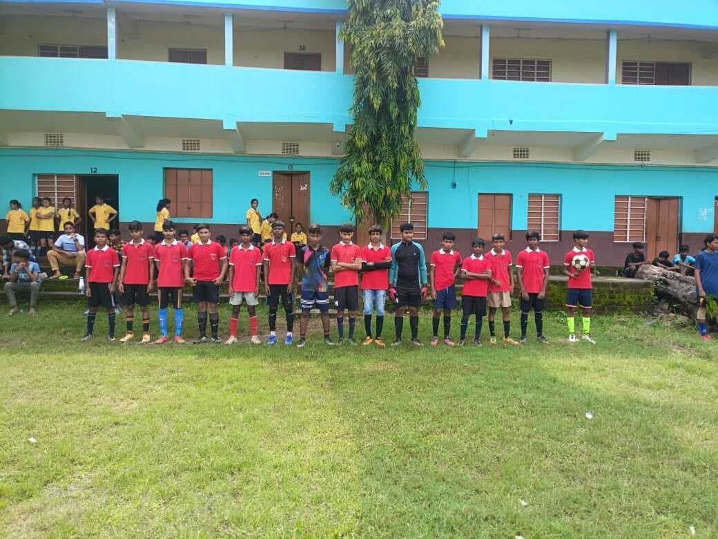 सिदो-कान्हू स्कूल में फ्रीडम फुटबॉल टूर्नामेंट संपन्न