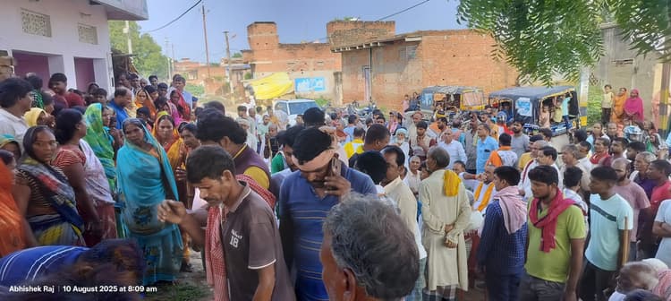 Kaimur news : मामा के घर गये मासूम बच्चे को सांप ने काटा, मौत