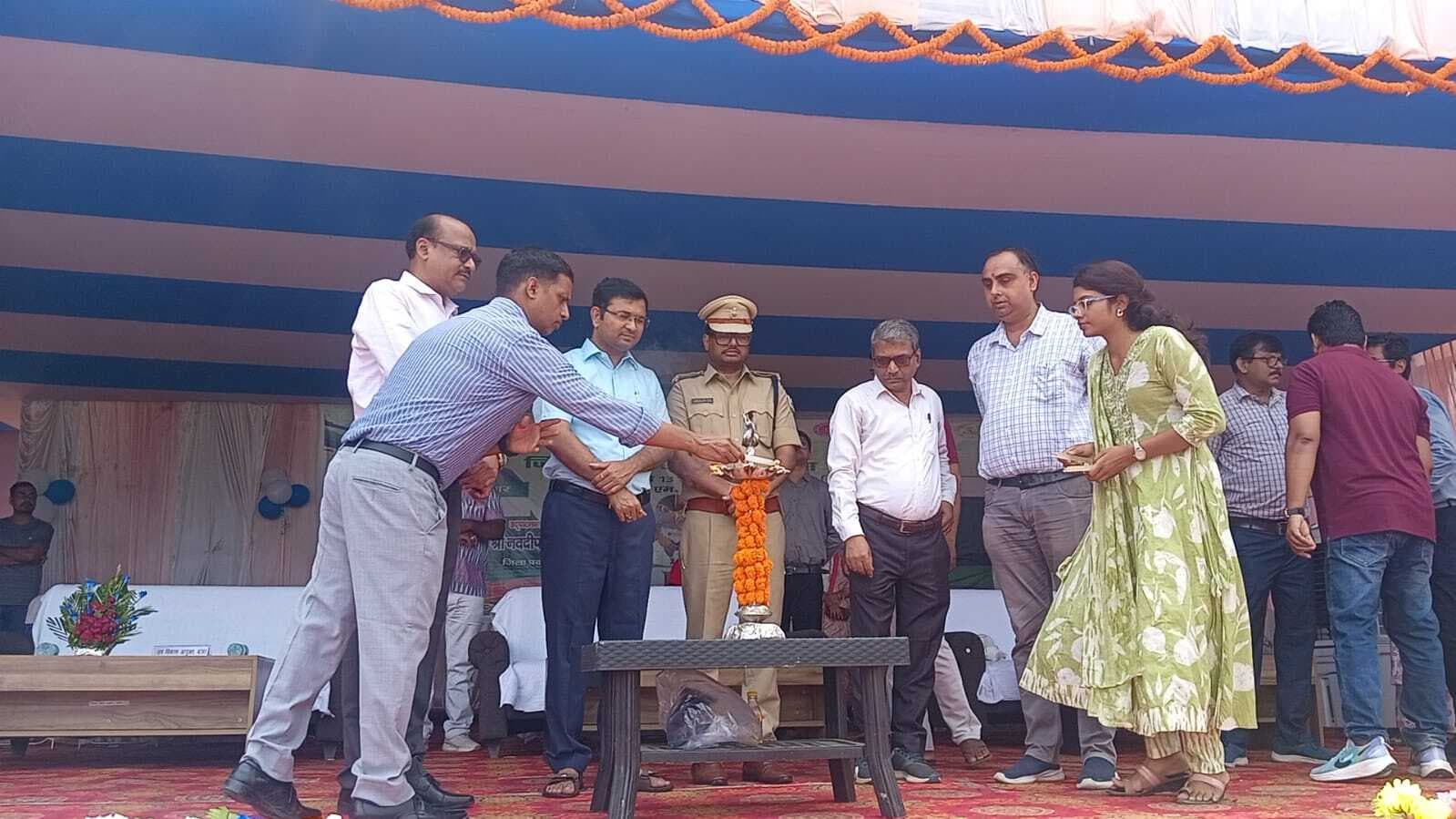 जिला स्तरीय खेल प्रतियोगिताः न जीत अंतिम होती है न हार अंतिम होती है: डीएम