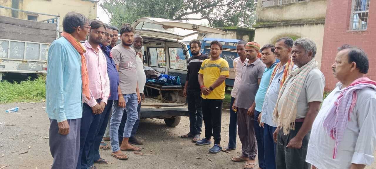 Giridih News: टोटो के धक्के से घायल वृद्ध की इलाज को ले जाने के दौरान रास्ते में मौत, मातम