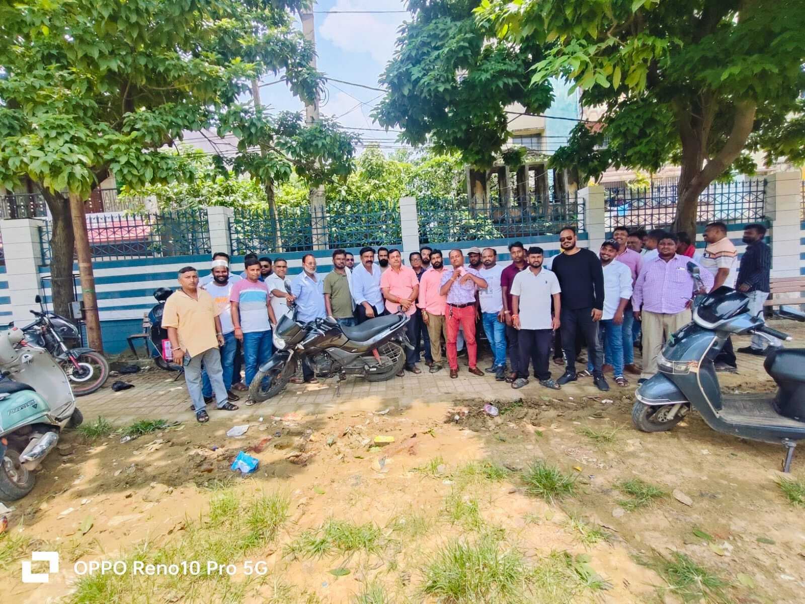 Jamshedpur News : समस्या का समाधान नहीं हुआ, तो एक-दो दिनों में ट्रक मालिक व मजदूर देंगे महाधरना