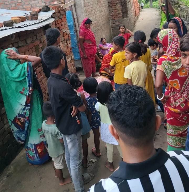 Saran News : मांझी में सांप काटने से महिला की मौत