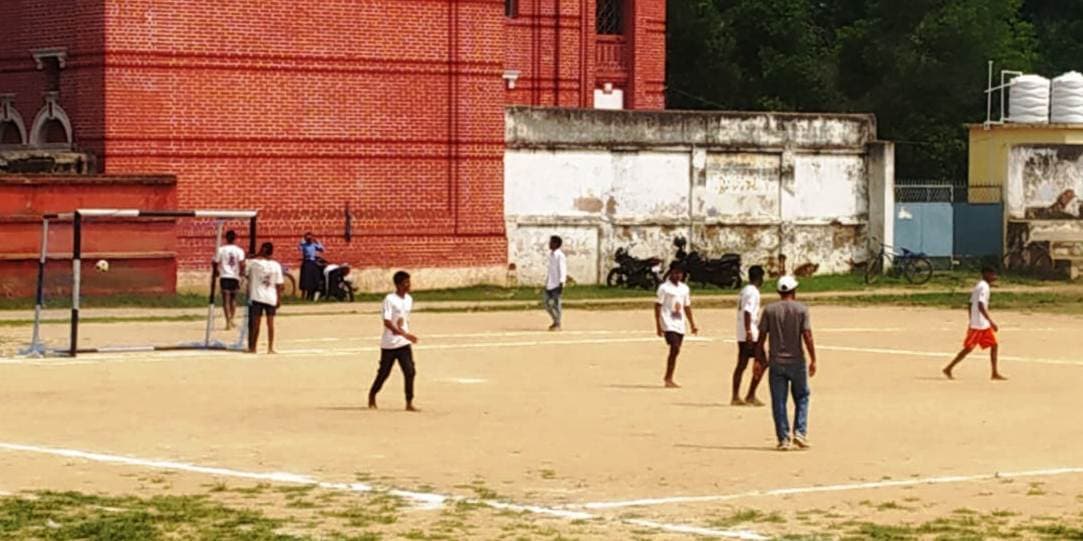 युवा पीढ़ी को नशामुक्त व अनुशासित जीवन की ओर प्रेरित करता है खेल : पप्पु राज