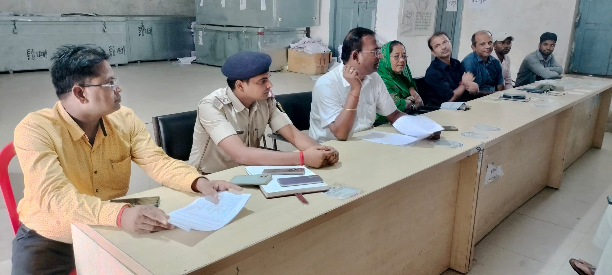 सरकारी कार्यालय व संस्थानों में झंडोत्तोलन के लिए समय सारिणी से कराया अवगत