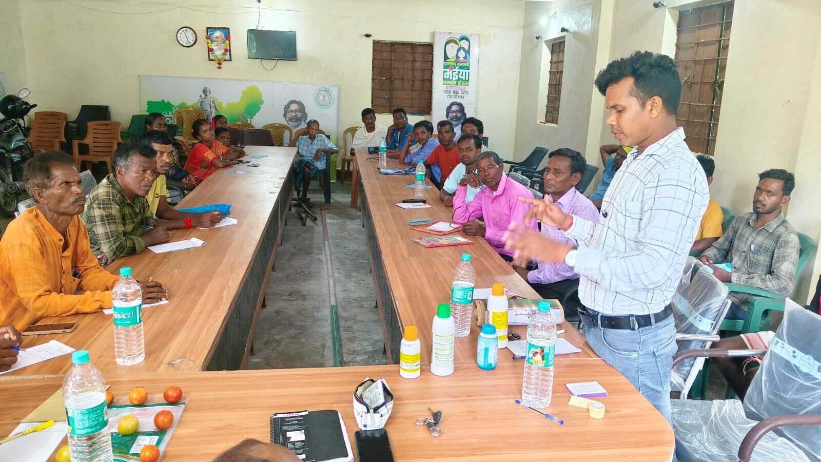 गुड़ीडीह में कृषक प्रशिक्षण शिविर आयोजित