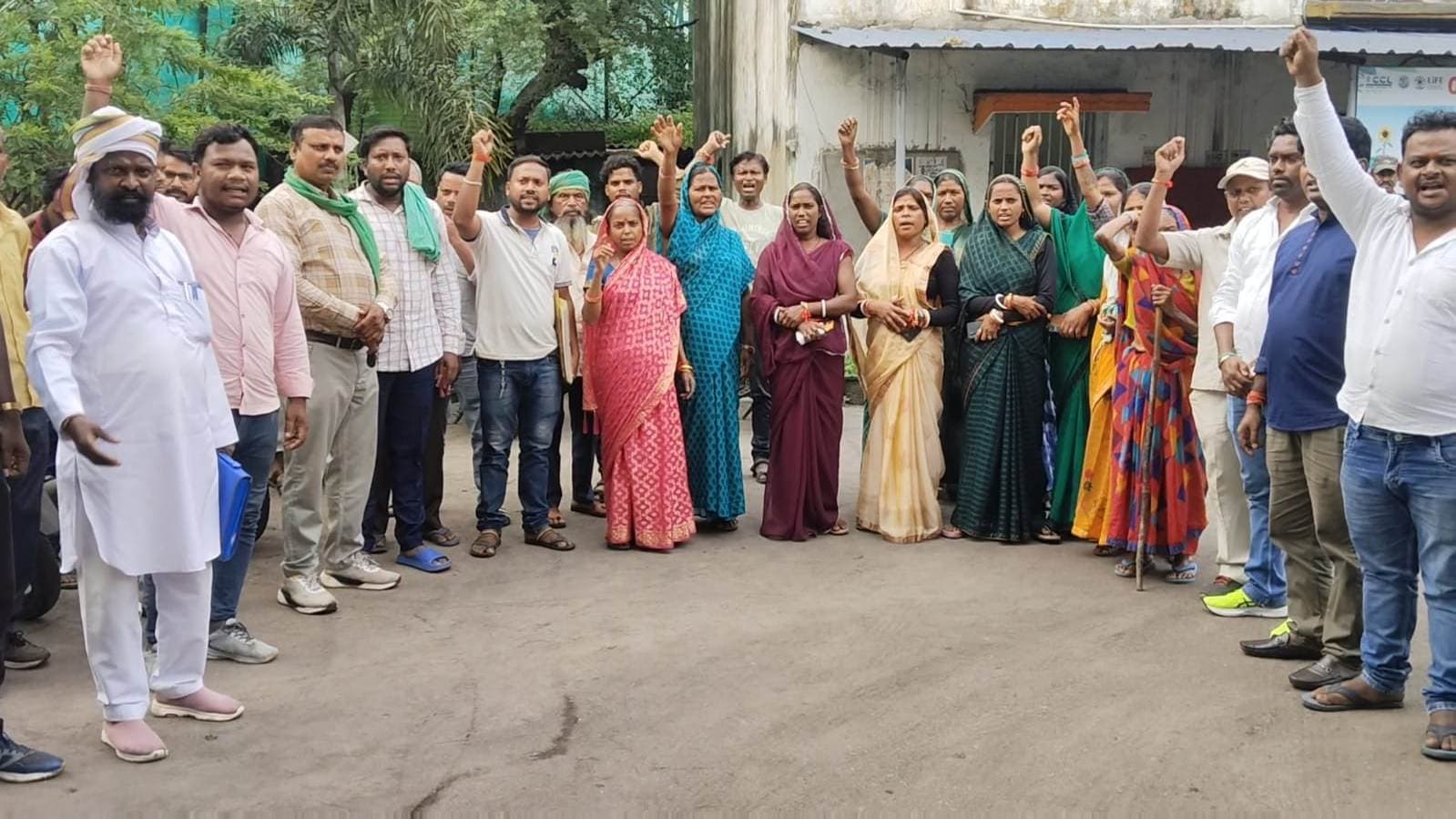 Bokaro News : वार्ता विफल, आज से कारो परियोजना का चक्का जाम