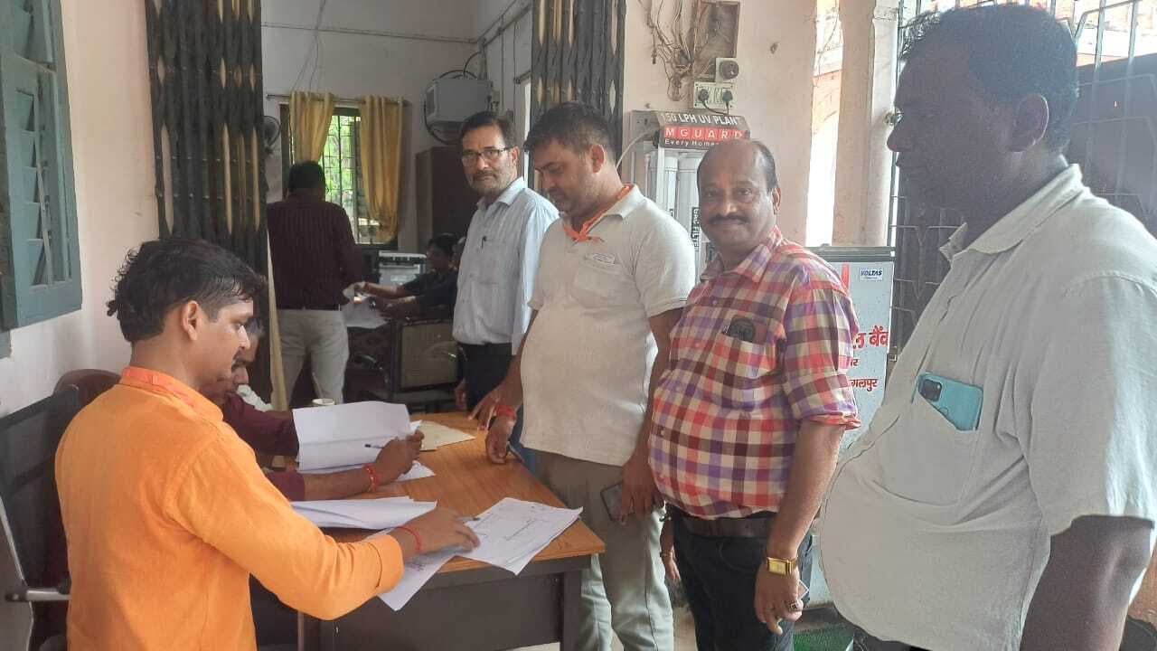 सीनेट चुनाव : शिक्षकेत्तरकर्मियों ने 12 केंद्रों पर किया 97.9 प्रतिशत मतदान