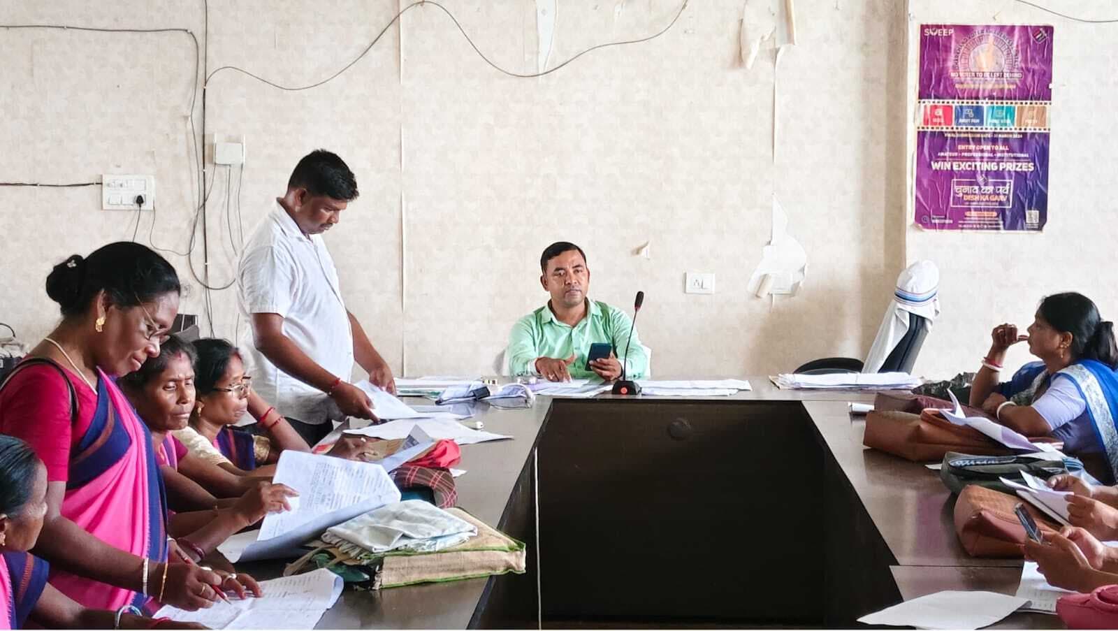 बीएलओ को नजरी नक्शा तैयार करने की दी गयी जानकारी