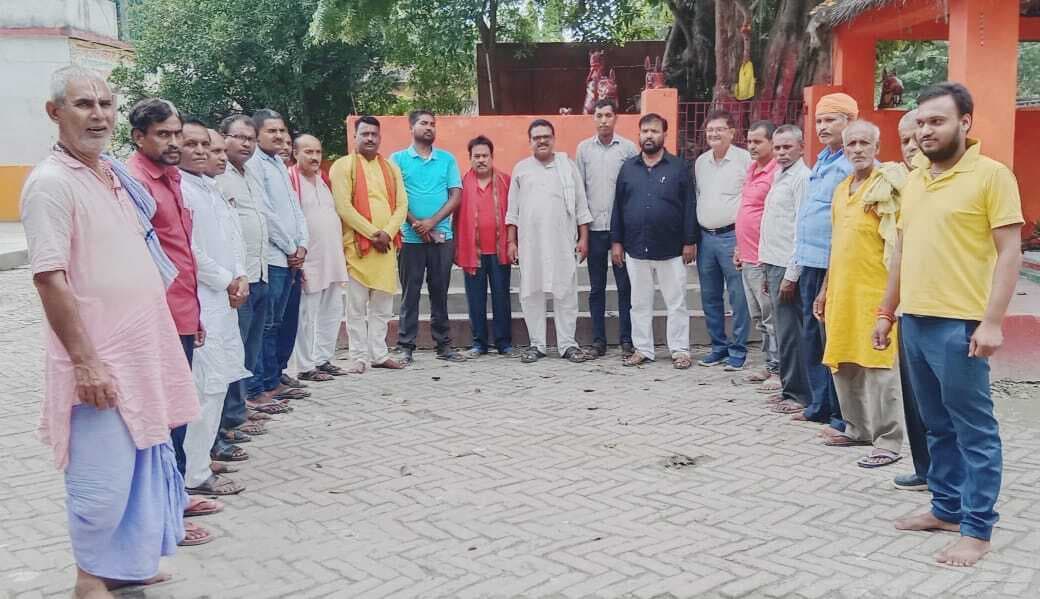 Samastipur News:तिरंगा यात्रा की सफलता को लेकर की गयी चर्चा