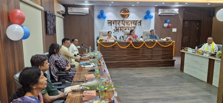 नपं की बैठक में आंगनबाड़ी भवन निर्माण का छाया रहा मुद्दा