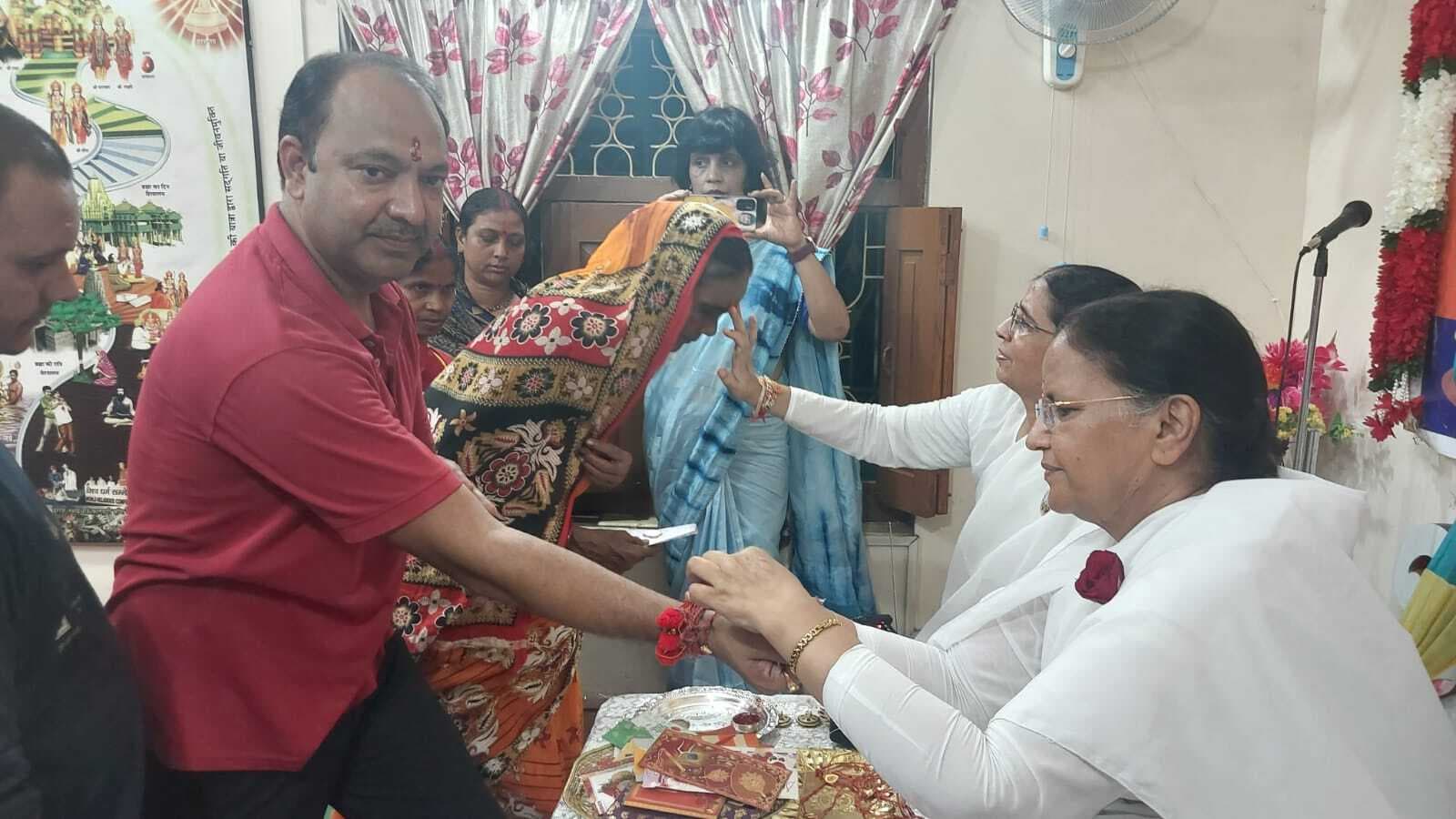 Seraikela Kharsawan News : रक्षाबंधन भाई-बहनों के बीच शाश्वत प्रेम व सुरक्षा का प्रतीक : संजय चौधरी