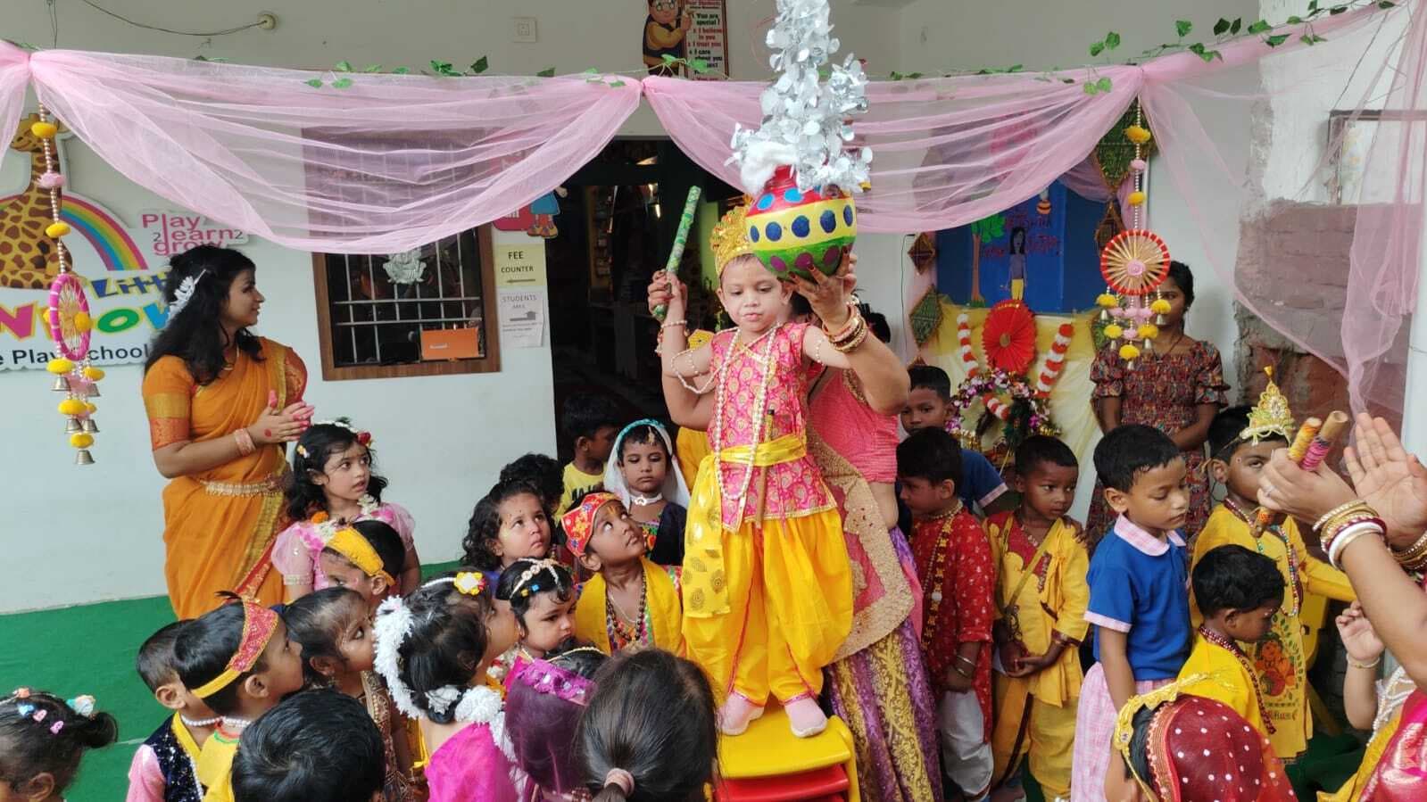 Chaibasa News : ‘नयी पीढ़ी सांस्कृतिक धरोहर को आगे बढ़ाये’