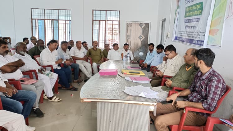 राजस्व महाभियान में सहयोग करें जनप्रतिनिधि : उपसचिव