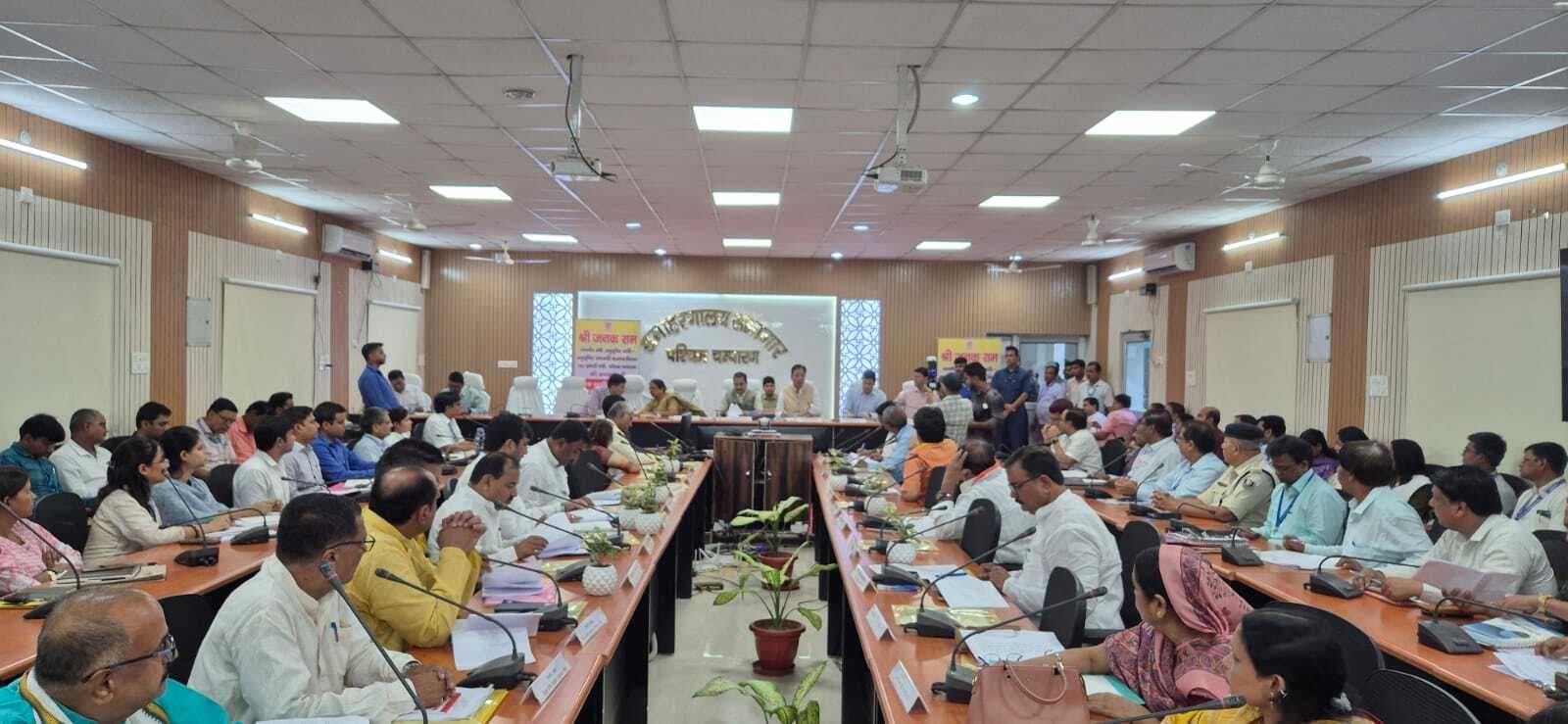 Bettiah :  जीएमसीएच की घटना पर होगी एफआईआर, छावनी आरओबी से जलजमाव की समस्या होगी दूर