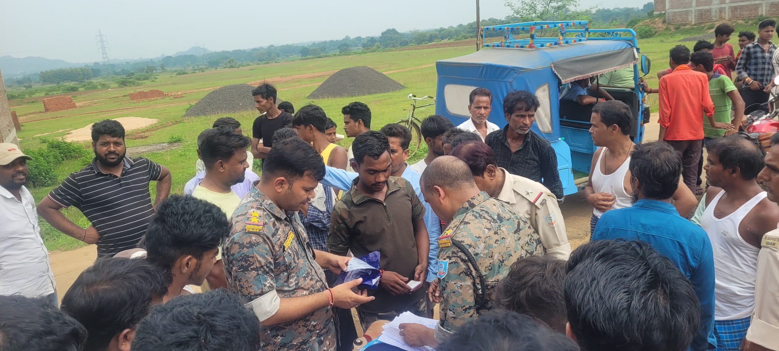 Deoghar news : सड़क पर पानी निकासी के विवाद में वृद्ध की पीट-पीटकर हत्या का आरोप