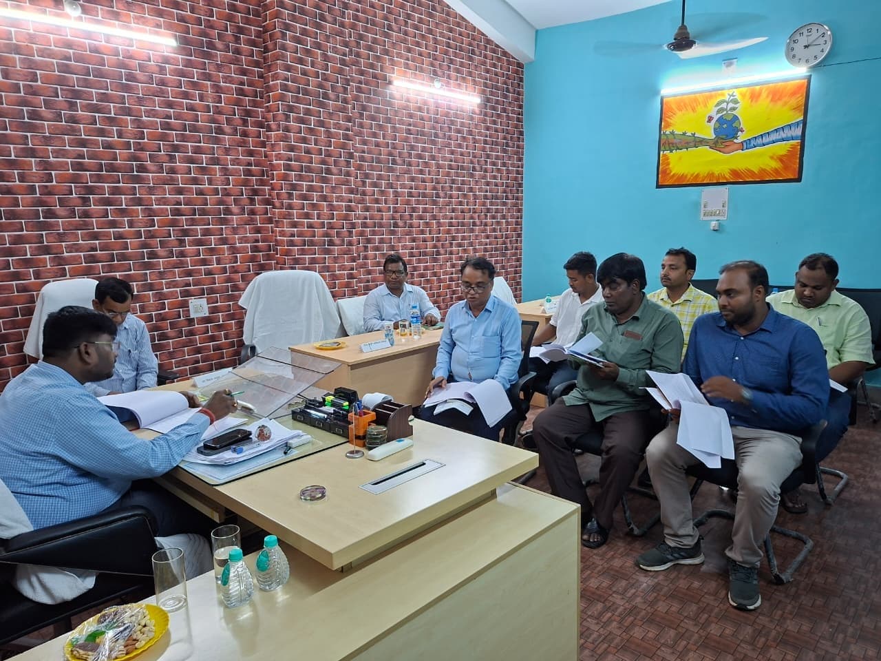 अफसर पेयजल की समस्याओं का करें समाधान : डीसी