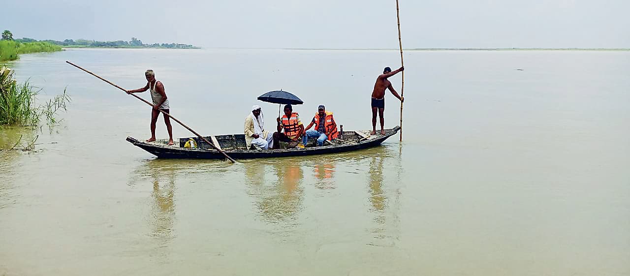 Gopalganj News : गंडक के घटते-बढ़ते जल स्तर ने बढ़ायी कटाव की चिंता, बाढ़ का नहीं है खतरा
