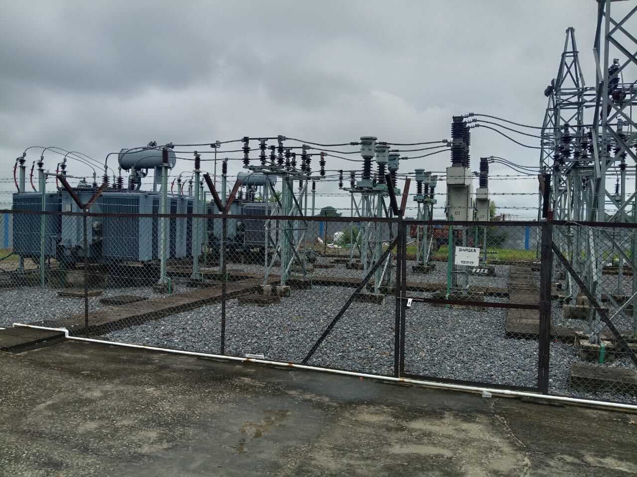 Kaimur news : ग्रामीणों ने पावर हाउस को आधी रात तक किया घेराव