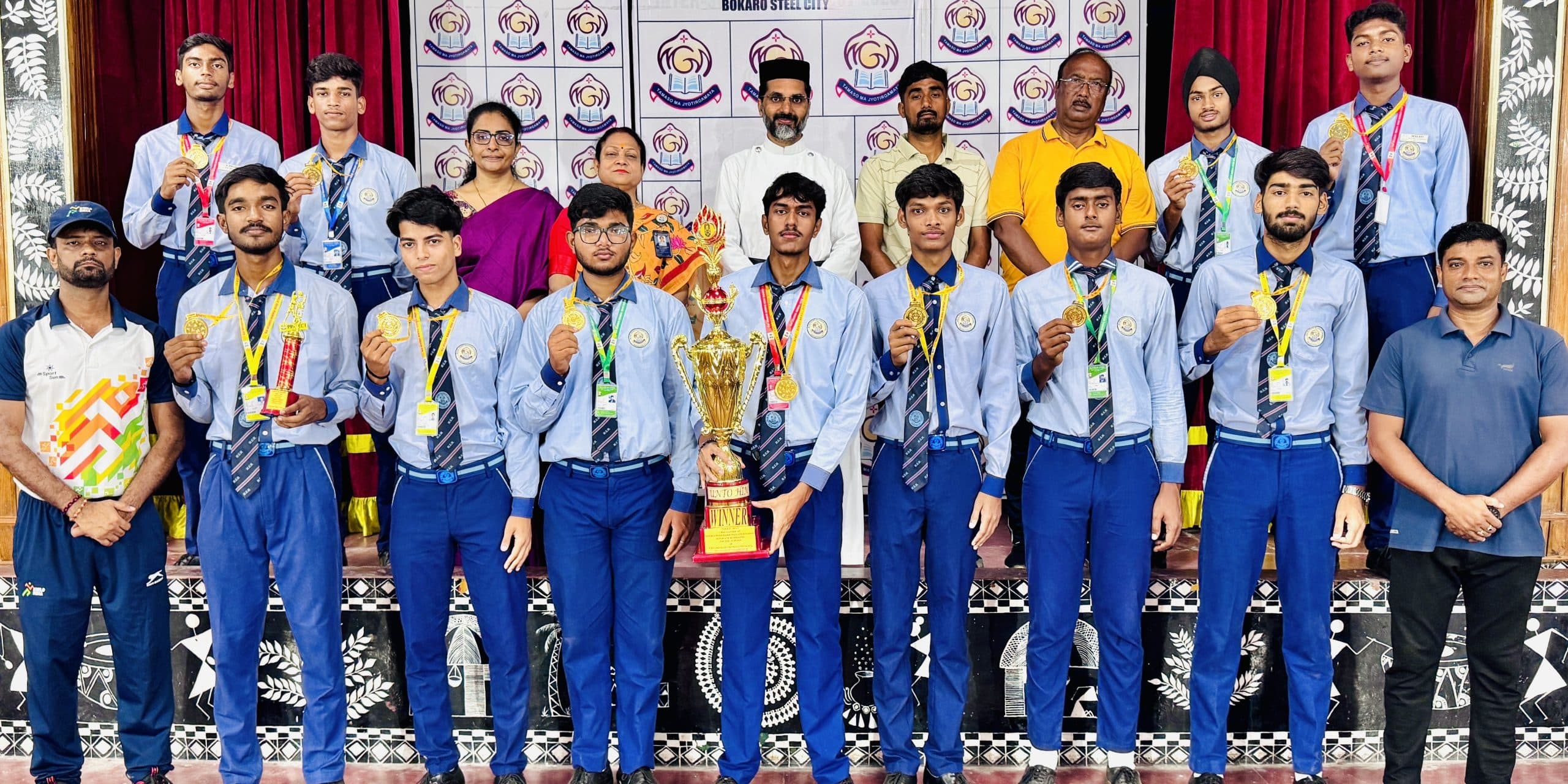 Bokaro News : बास्केटबाॅल चैंपियनशिप में विजेता बने एमजीएम स्कूल के विद्यार्थी किये गये सम्मानित