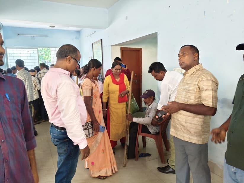 दिव्यांगों के लिए बोआरीजोर में विशेष पंजीकरण शिविर का आयोजन