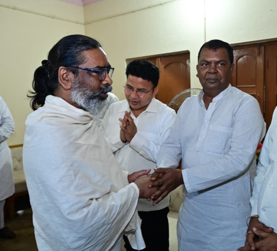 Bokaro News : सीएम से मिले सांसद और पूर्व सांसद