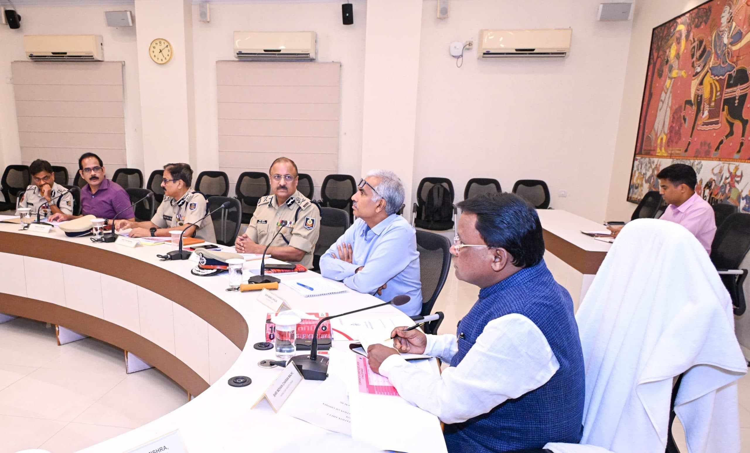 Bhubaneswar News: ओडिशा पुलिस के रिक्त पदों पर बहाली के लिए भर्ती बोर्ड के गठन का निर्णय