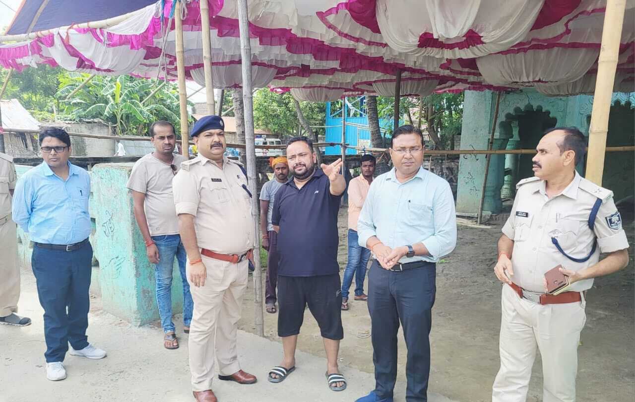 जन्माष्टमी पर्व की तैयारियों का अधिकारियों ने लिया जायजा