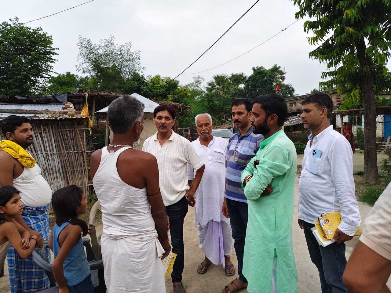 Motihari: जनसुराज पार्टी की बैठक में बिहार में बदलाव और विकास पर चर्चा