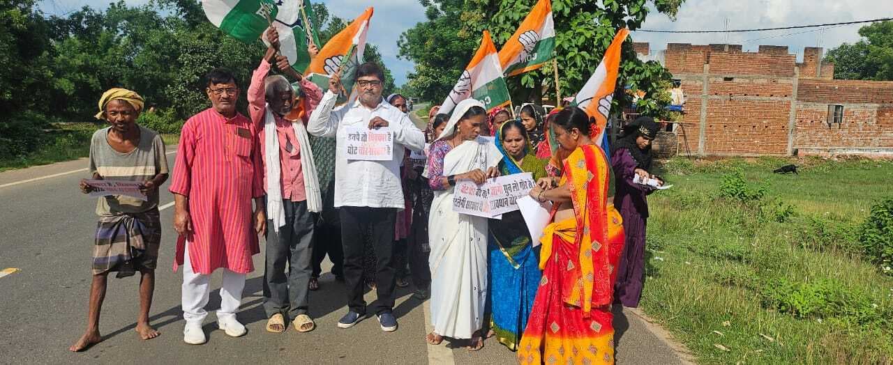 Deoghar news : चुनाव आयोग व केंद्र सरकार की मिलीभगत से मतदाता सूची की गयी गड़बड़ी उजागर : इंटक