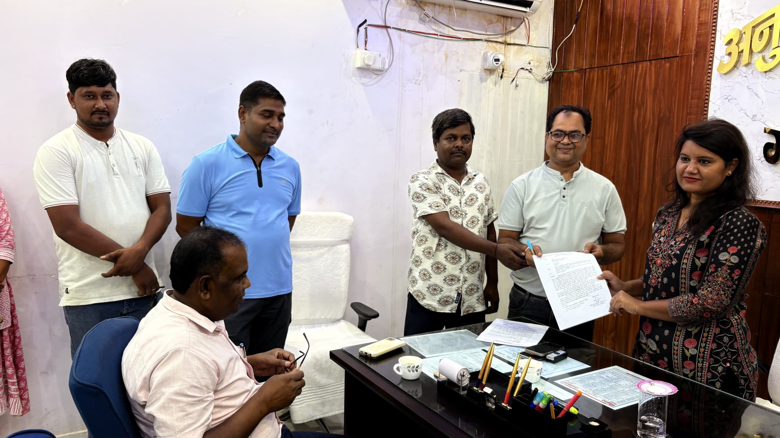 सरकारी कार्यों को ठप कर 20 से हड़ताल पर जायेंगे कर्मी