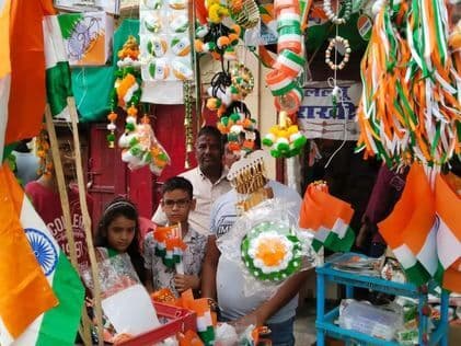 स्वतंत्रता दिवस की तैयारियों से महागामा और हनवारा में देशभक्ति का माहौल चरम पर