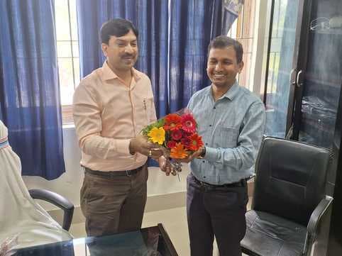 अविनाश पूर्णेंदु ने जिला आपूर्ति पदाधिकारी का कार्यभार संभाला