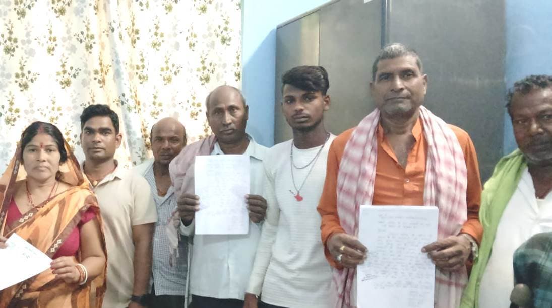 Bhagalpur newsएक साल से मनरेगा मजदूर काम से वंचित,भुखमरी की स्थिति