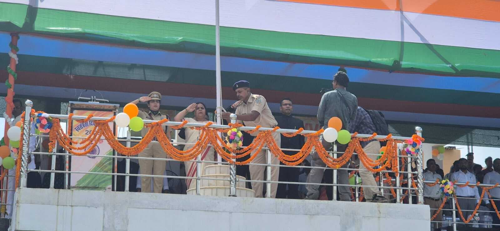 झारखंड की धरती व गरीबों के उत्थान के लिए हमारी सरकार है प्रतिबद्ध : दीपिका सिंह