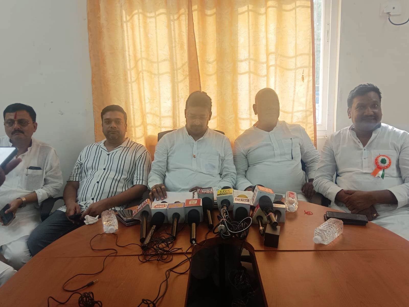 हकमारी व मतमारी से लोकतंत्र को खत्म करने की षड्यंत्र रच रही भाजपा : अभय कुशवाहा