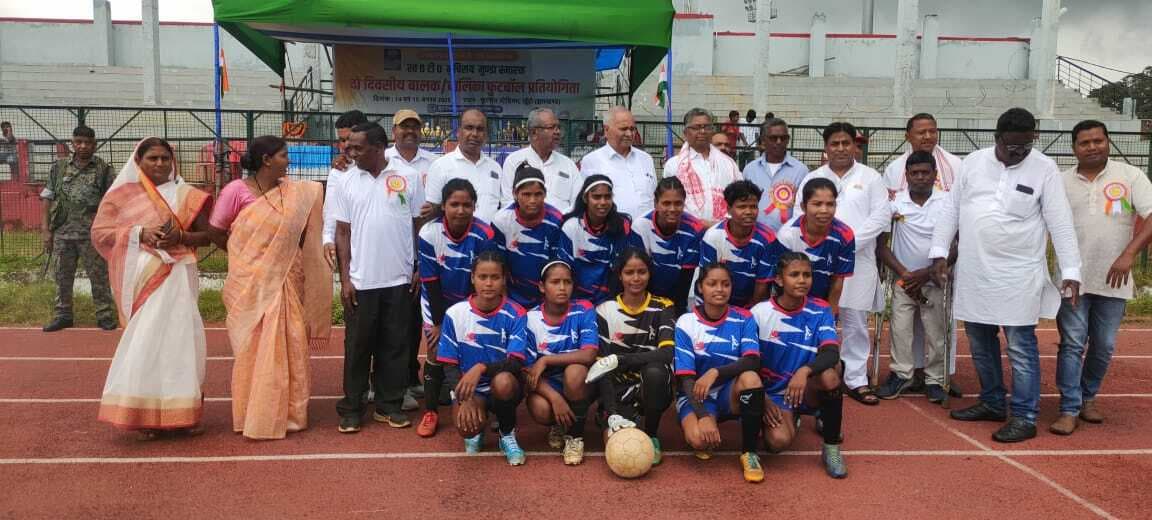 टी मुचिराय मुंडा स्मारक फुटबॉल प्रतियोगिता संपन्न