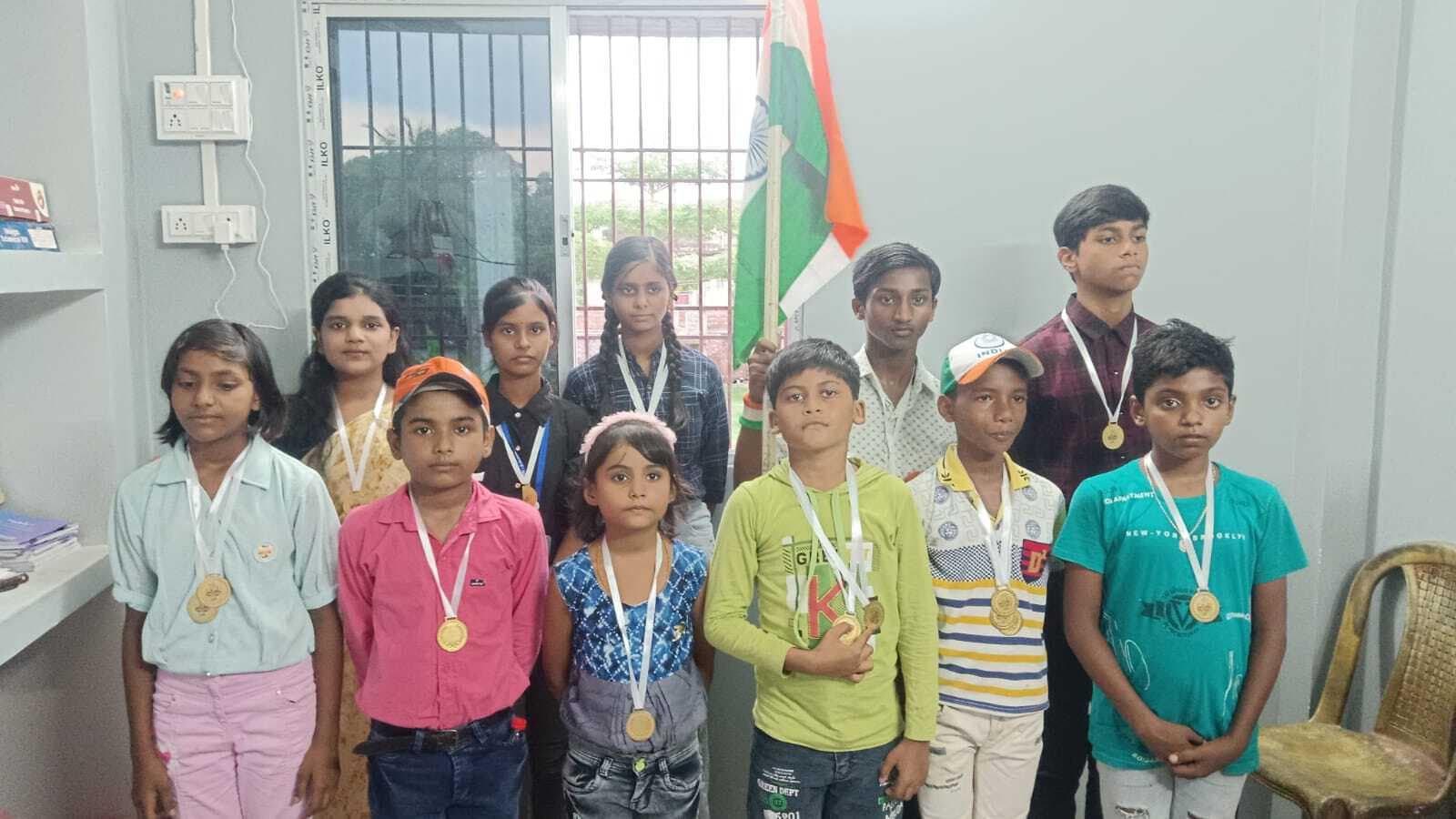 भाषण में प्रीति व कविता में श्याम मंडल रहे पहले स्थान पर