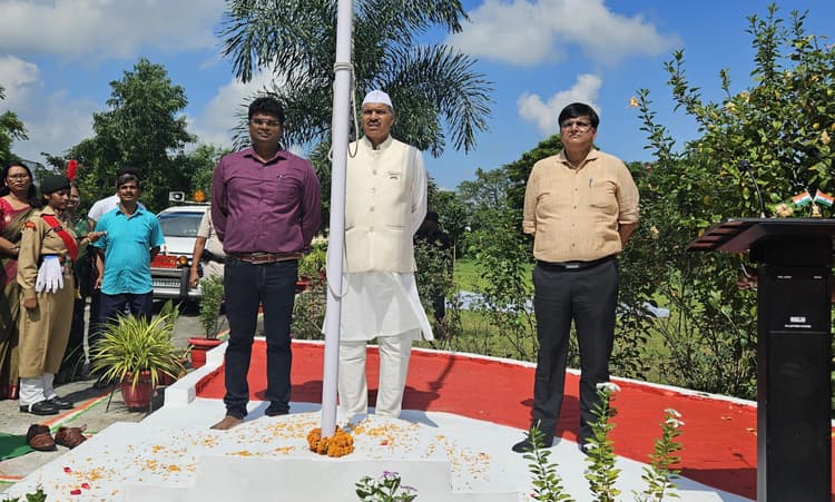 जल्द ही सभी कॉलेज में अतिथि शिक्षकों की बहाली करेगा पूर्णिया विवि : प्रो विवेकानंद